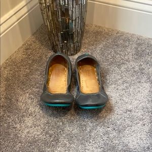 Metallic Pewter Tieks